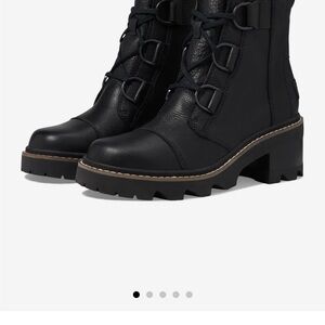 Sorel Black Lace-Up Women's Boots